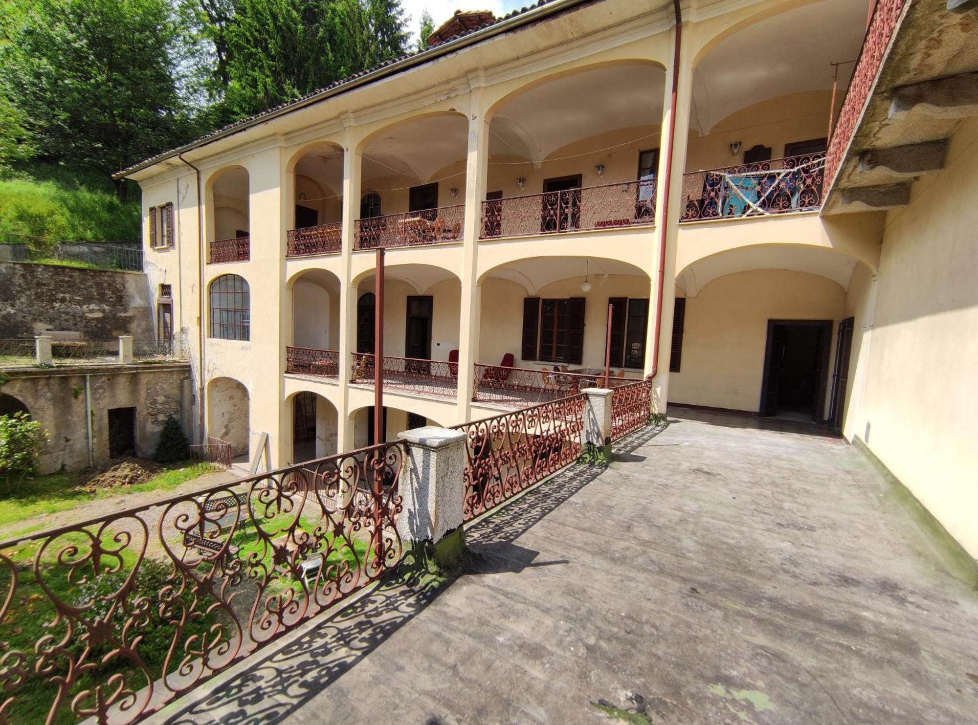 Casa Valduggia Panzió Kültér fotó